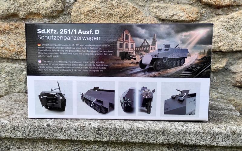 Polopásové vozidlo "Hakl" Sd. Kfz. 251/1 Ausf. D maskovaný 1:16  Torro