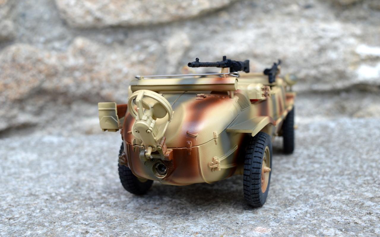 RC VW Schwimmwagen KDF 166 - maskovaný 1:16
