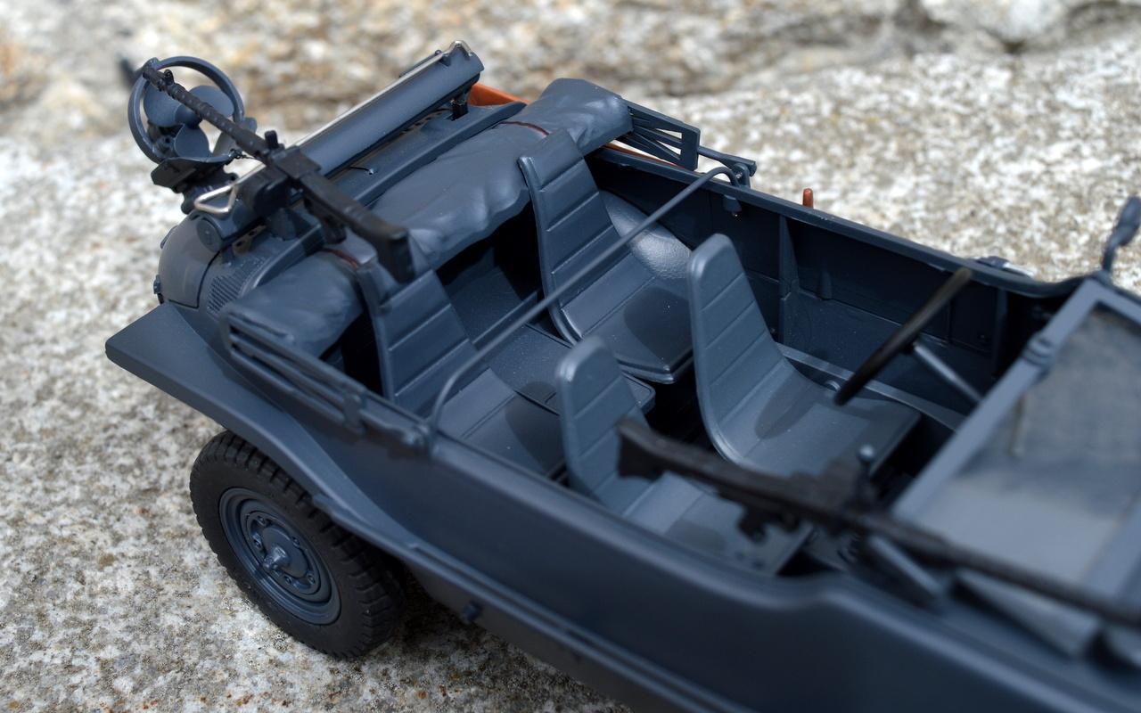 RC VW Schwimmwagen KDF 166 - šedý 1:16