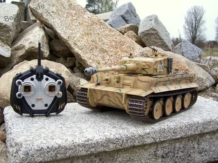 Tank - Tiger I. WSN 2,4 GHz / písková kamufláž