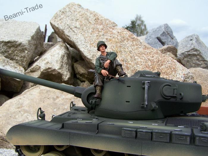 Figurka 1:16 US pěchota u posádky tanku