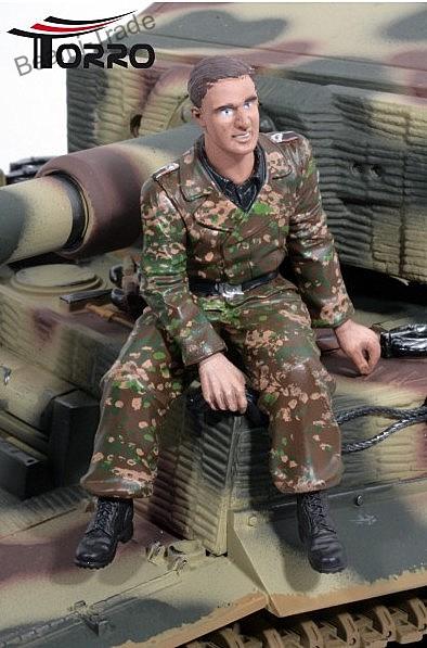 Figurka 1:16 radista posádky tanku