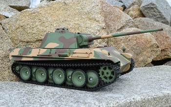 Profesionální RC model tanku Leopard 2A6