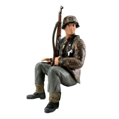 Figurka granátník 2 německé posádky Sd.Kfz. 251 granátník 2 Sd.Kfz. 251 - vzor Dubové listí – podzim