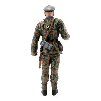 Velitel čety - poručík  Sd.Kfz. 251 - vzor Platan - jaro