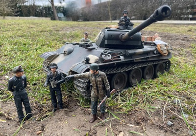 RC tank Panther G - autorem modelu: Vošahlík J.