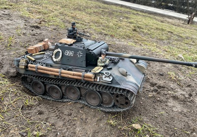RC tank Panther G - autorem modelu: Vošahlík J.