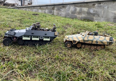 RC tank Sd.Kfz.251/1 D - autorem modelu: Vošahlík J.